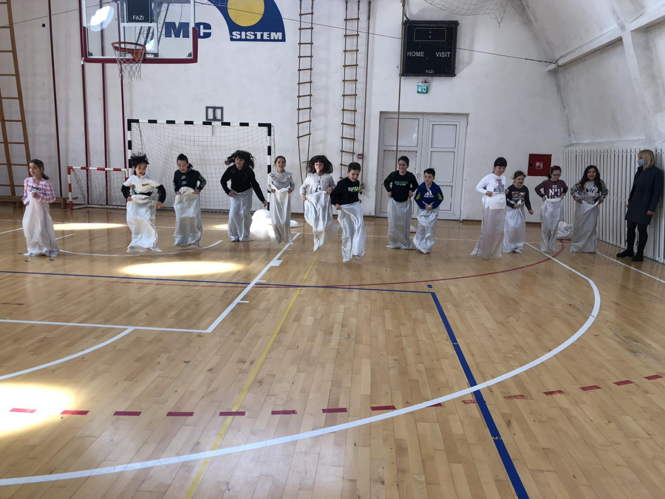 IMG-b4e1e6213f5839e9f5b0827e961c406e-V.jpg IMG-b4e1e6213f5839e9f5b0827e961c406e-V.jpg